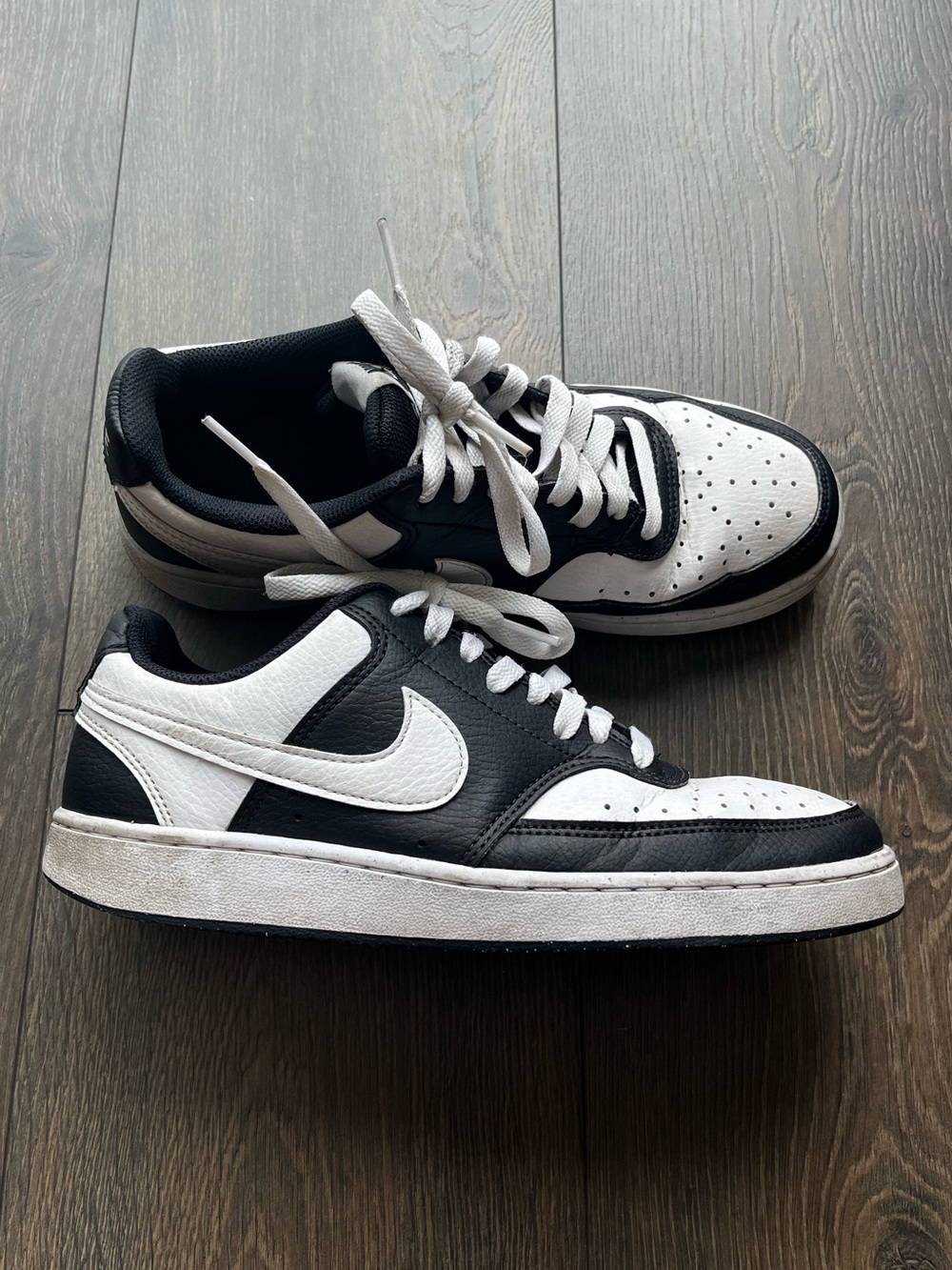 Nike Court Vison Low Sneakers